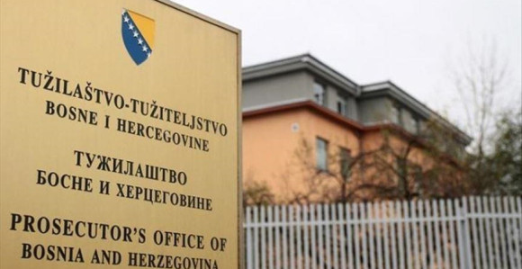 Zbog šverca duvana od 1,3 miliona KM optuženo 10 osoba