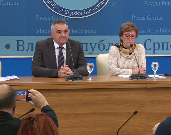 Vlada se zadužuje milijardu i 81 milion KM da vrati dugove