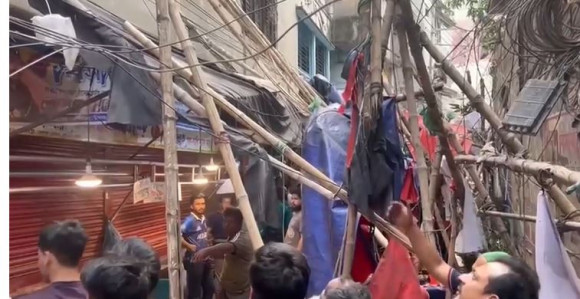 Snažan zemljotres pogodio Bangladeš: Zgrade urušene