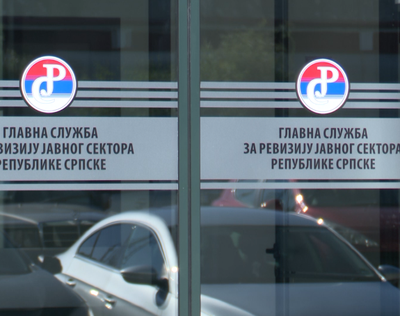 Ревизори толеришу кршење закона, крију право стање