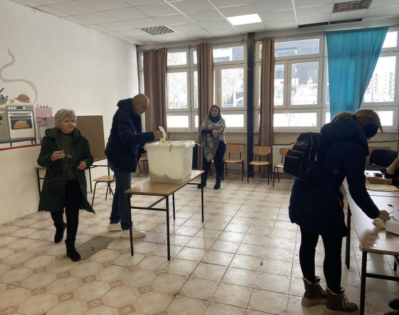 Izlaznost na izborima u opštinama i gradovima Srpske do 15 časova