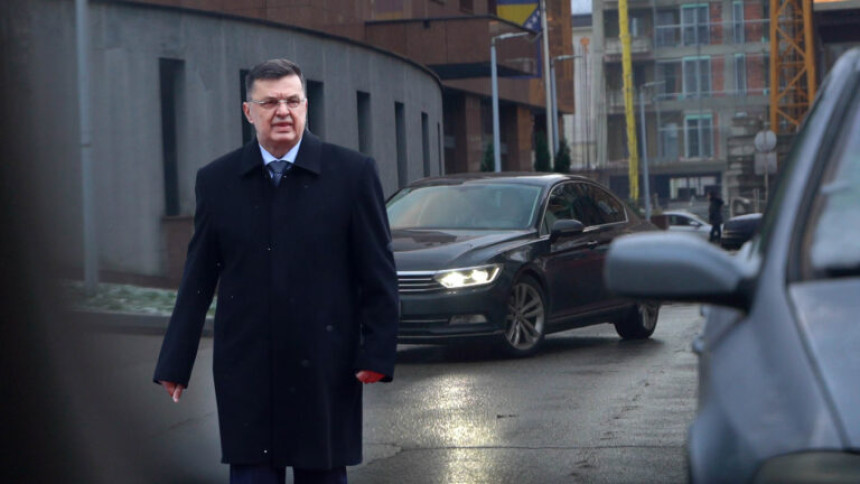 Gdje je Zoran Tegeltija, sumnjive radnje u UIO BiH - pismo stiglo i Tužilaštvu BiH