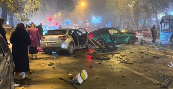 Teška nesreća u centru Novog Sada, više povrijeđenih