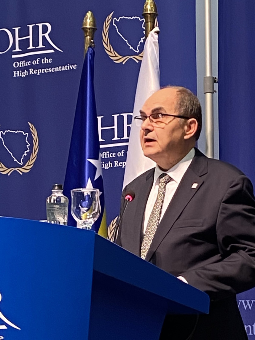 Ključna pitanja sjednice PIK-a državna imovina, uvođenje tehnologija u izborni proces...