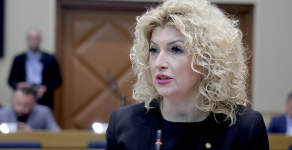 Одговорности нема, поскупљење струје виси у ваздуху