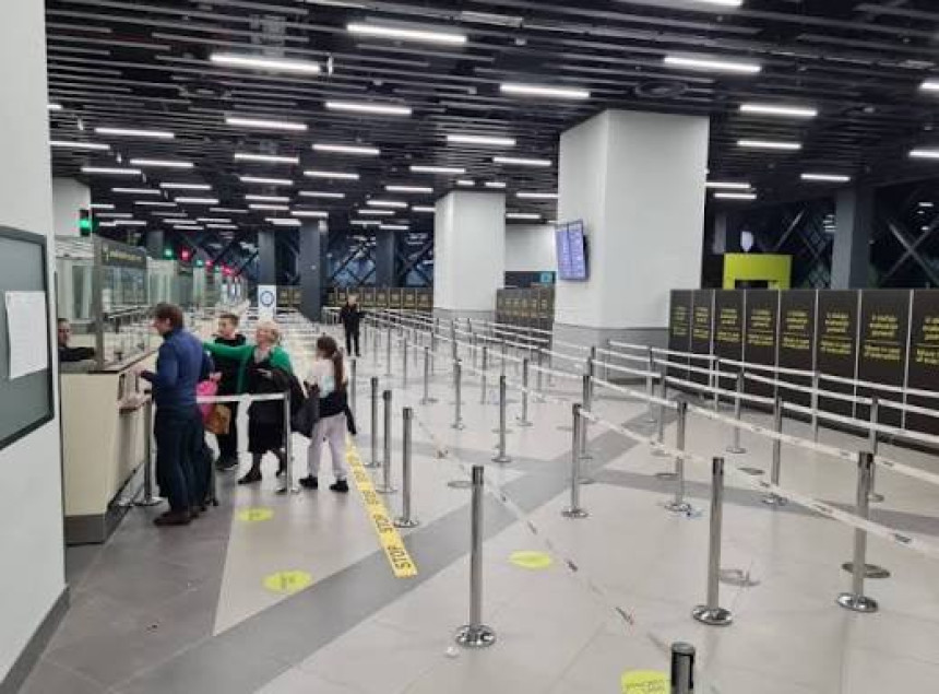 Na aerodromu izbio požar, evakuisano 100 putnika