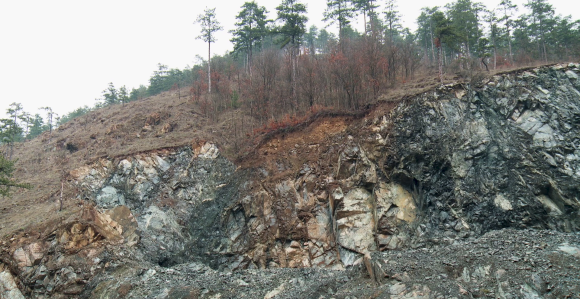 Власт даје концесије за каменоломе у заштићеном подручју