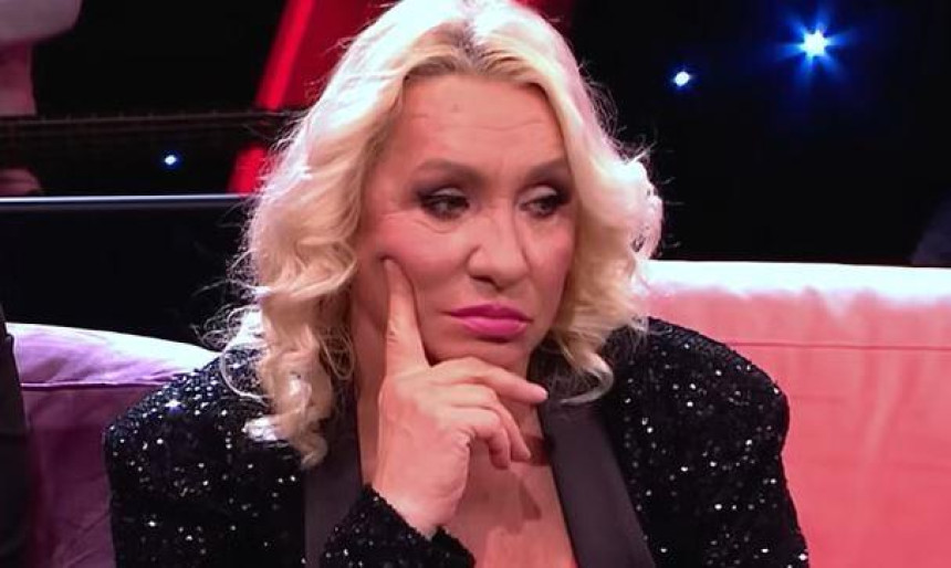 Весна Змијанац задржана у болници, погоршано стање