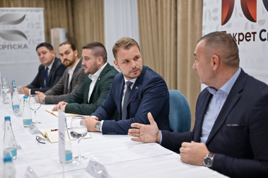 Pojačanja za Pokret sigurna Srpska i u Han Pijesku