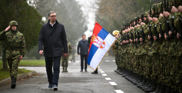 Učinićemo sve da vojska bude snažna i da čuva mir
