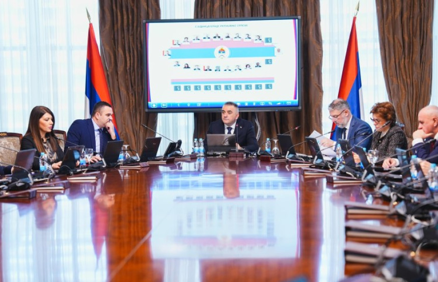 Brojni ugovori za javnost ostali sakriveni (VIDEO)