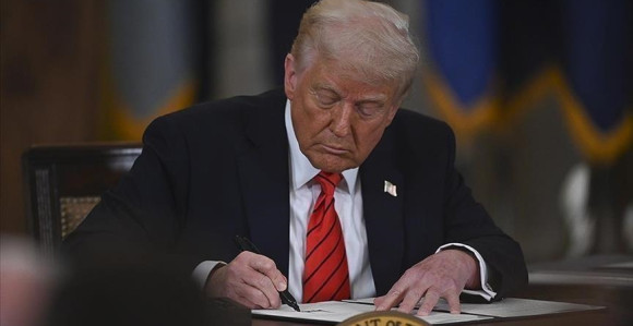 Tramp ograničava ulazak stranih državljana u SAD