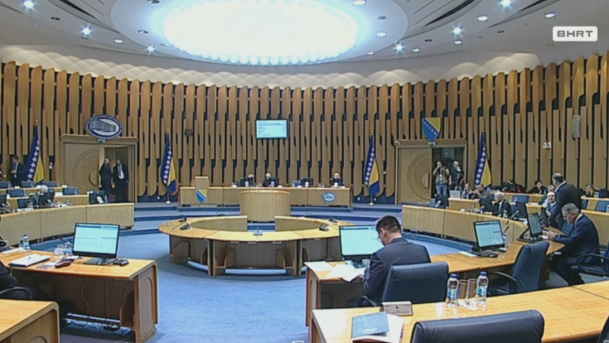 Dom naroda usvojio izmjene Zakona o Oružanim snagama