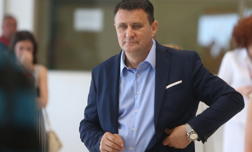 Đajić upozorava: Odoše ljekari, meni u Federaciji nude platu 7.000 KM