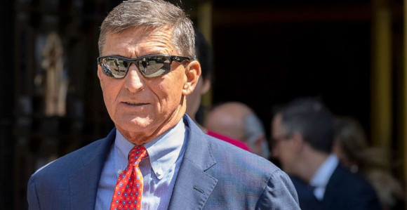 Američki general i bivši Trampov savjetnik Majkl Flin lobirao za skidanje sankcija Dodiku i njegovim ljudima