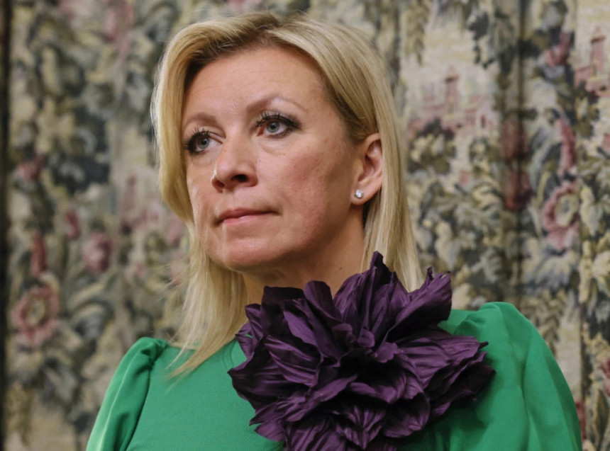 ЕУ ризикује одржавање новогодишњих и божићних празника