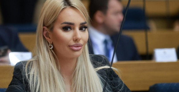 Turbo student: Šljivićeva diplomirala za 4 mjeseca?