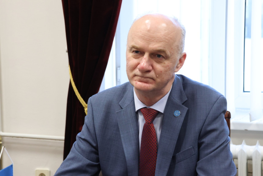 Radoslav Gajanin reizabran za rektora Univerziteta