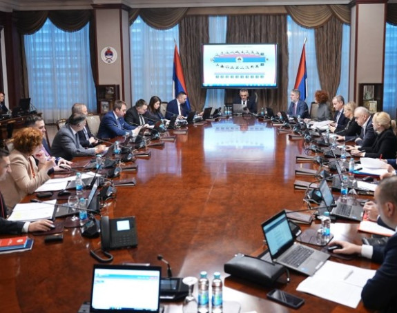 Zašto Vlada Srpske ne spušta cijenu duga: Potražnja za obveznicama nadmašuje ponudu, ali kamata se ne mijenja