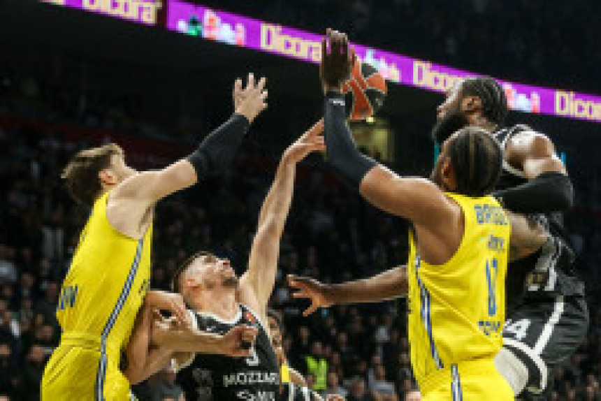 Partizan žestoko poražen od Makabija u Beogradu