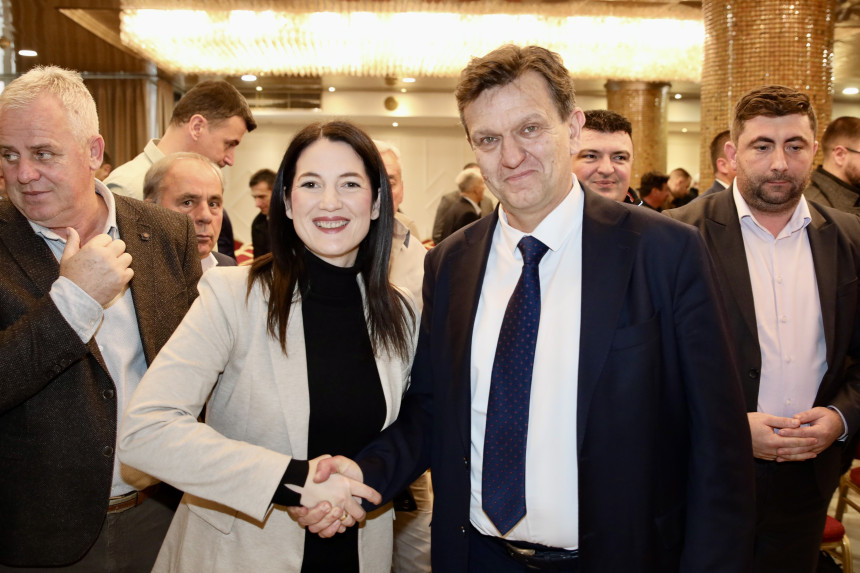 Trivić čestitala Blanuši: Jak SDS treba Srpskoj