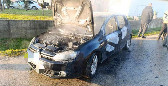 Gorjeli automobili u BL: Vatrogasci na više lokacija