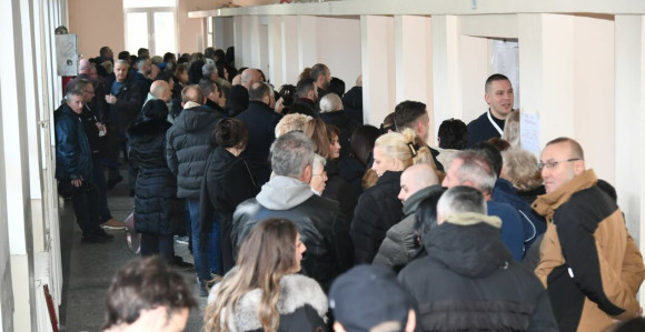 ЦИК у ПР: Излазност до 15х 28,65%, највећа у српским срединама