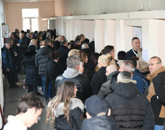 CIK u PR: Izlaznost do 15h 28,65%, najveća u srpskim sredinama