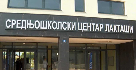 Učenici u Laktašima masovno gube svijest, hitna pomoć reagovala 90 puta?!