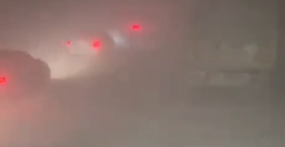 Snježni kolaps u Poljskoj, blokirana vozila u koloni