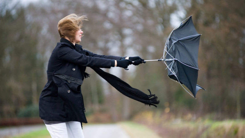 Pretežno oblačno i vjetrovito vrijeme i dosta toplije