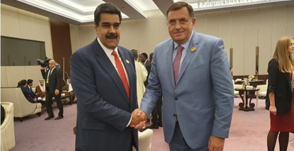 Dodik koji se kune u Trampa u susretu sa njegovim najvećim neprijateljem Madurom