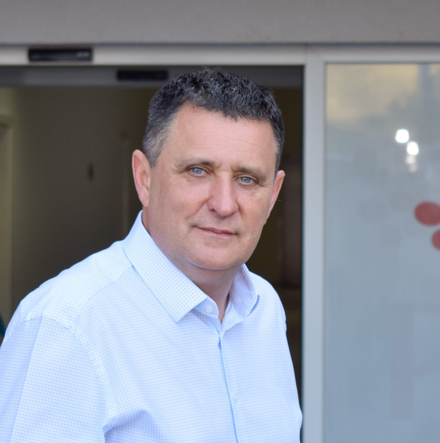 Đajić podijelio 4000 paketića - SNSD nije pomenuo