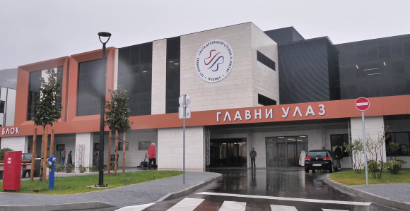 Vučić prisustvuje otvaranju nove bolnice u Trebinju (UŽIVO)