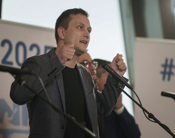 Dosta je! Trampove izjave o aneksiji su neprihvatljive!