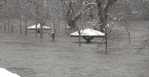 Vanredno stanje: Zvornik bez vode, problemi sa strujom