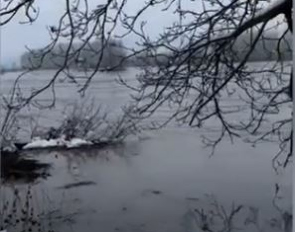 Vanredno stanje u dijelovima Srbije: Mnogi bez struje