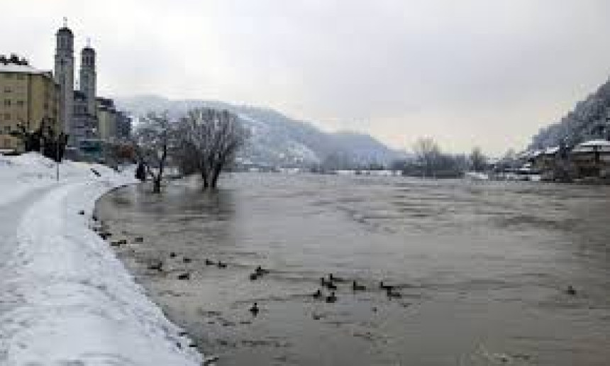 Зворничка насеља без струје: Екипе на терену