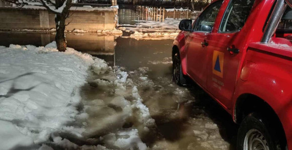 Besana noć iza stanovnika Terminala i Šepka: Drina se povlači, službe u pripravnosti