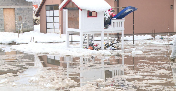 Дрина се излила из корита: У зворничком насељу Терминал поплављена три стамбена објекта