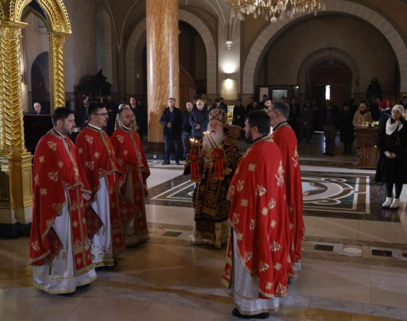Хризостом служио за Божић у саборној цркви у Сарајеву
