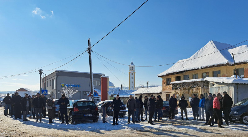 Protest mještana Pilice kod Zvornika: Godinama bez osnovnih uslova za život