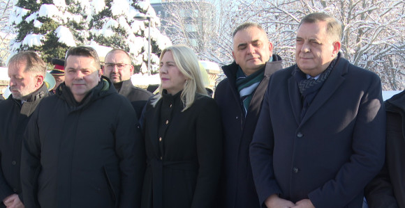 Dodik i dalje glumi predsjednika Republike Srpske