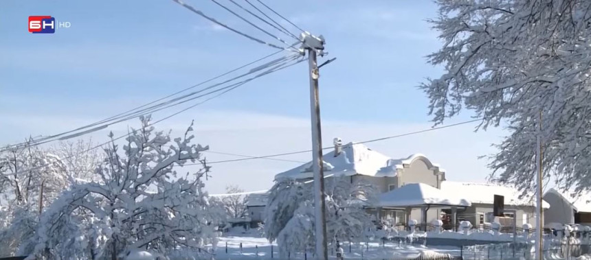 Mrežarina poskupila, a domaćinstva u mraku za praznike