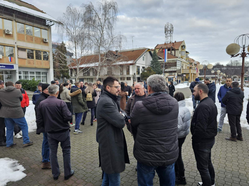 Ugljevik: Protest mještana zbog rudarskih radova (VIDEO)