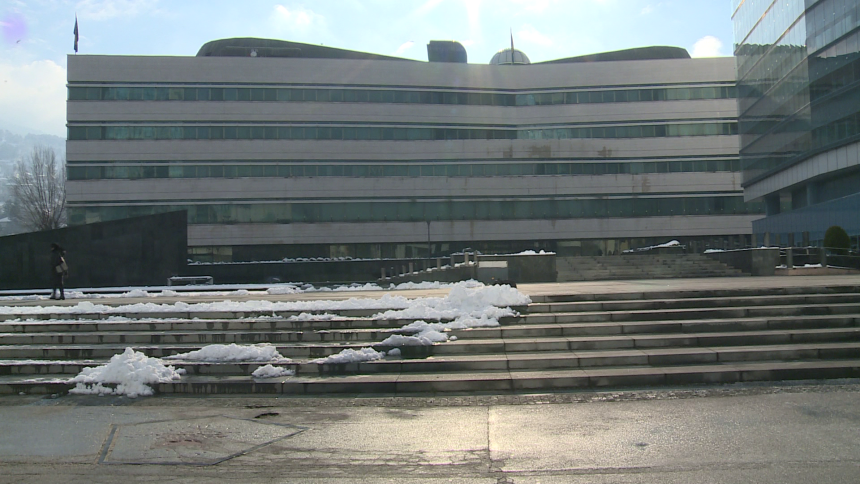 Komisija bez rezultata, a članovi traže veće plate