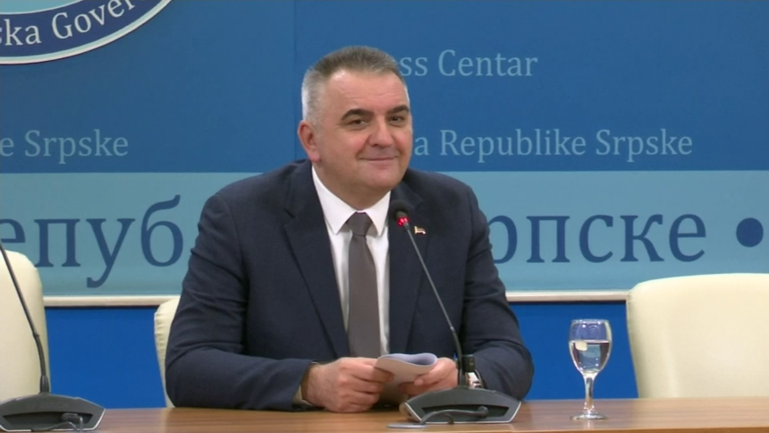 Miniću izdiktirana imena, čak nije znao da ih pročita?