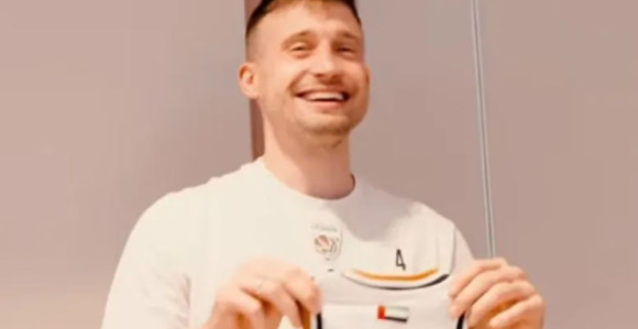 Avramović postao tata, pa dobio divan poklon od Dubaija