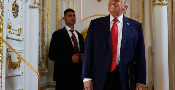 Tramp: Carine od 10% za osam zemalja zbog Grenlanda