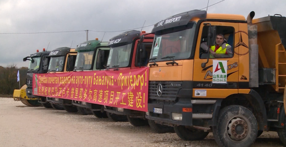 43 km autoputa Banjaluka - Prijedor 2,5 milijardi KM, jedan km 58 miliona KM?!